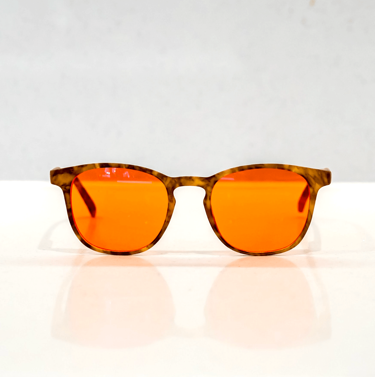 NUYU Afterlight blue light blocking glasses UK with orange lenses and tortoiseshell frames